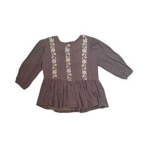 Elegant Women's Blouse with Floral Detailing